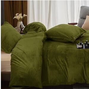🆕 Olive Green Velvet Luxury Duvet Set Bedding High End Hotel Vibes QUEEN SET